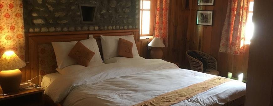 NP, Phakding, YMH, slaapkamer