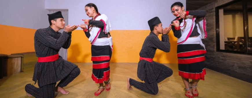 NP, Pokhara, Barahi, dans bewerkt