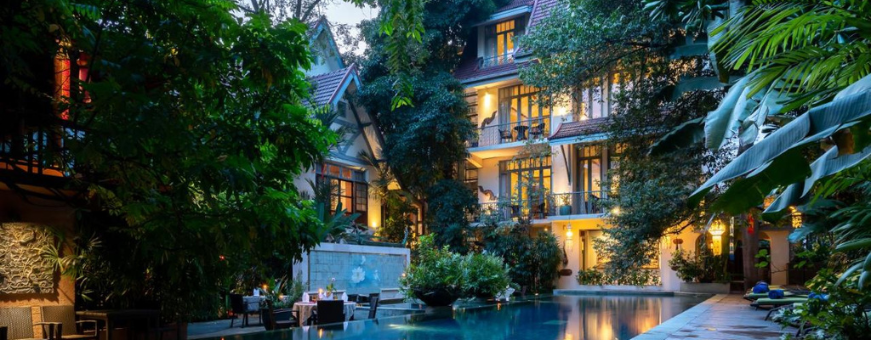 TH, Bangkok, Ariyasom Villa, exterior bewerkt