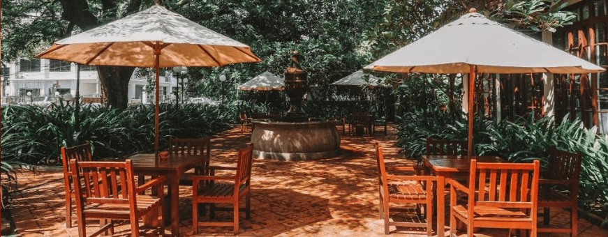 LA, Vientiane, Settha Palace, terras restaurant