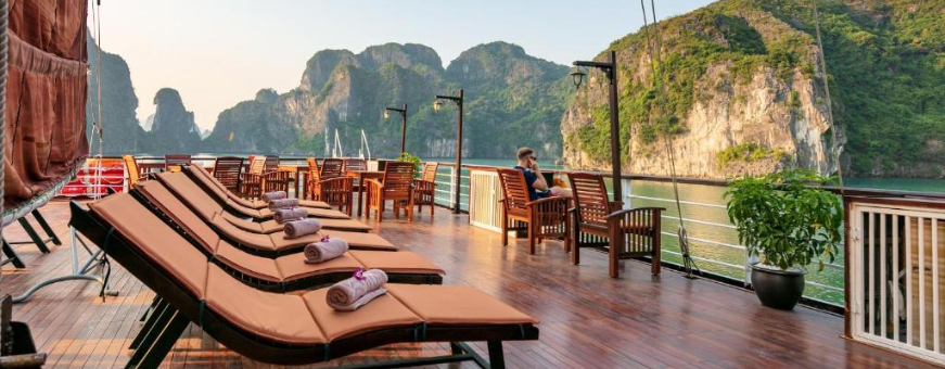 VN, Halong Bay, Pelican Classic, dek