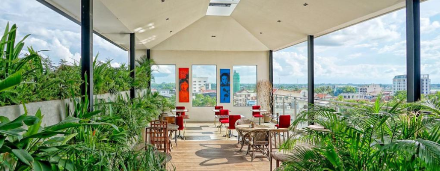 LA, Vientiane, Lao Poet Hotel, restaurant