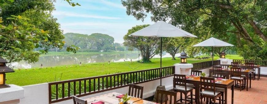 TH-Chiang-Rai-TheLegend-lake