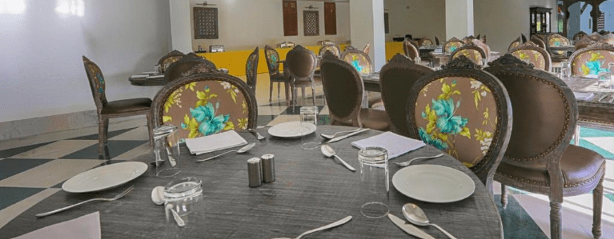 IN, Udaipur, Fateh Niwas, restaurant