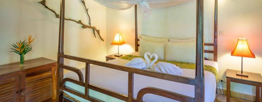 KH, Kampong Thom, Sambor Village, kamer