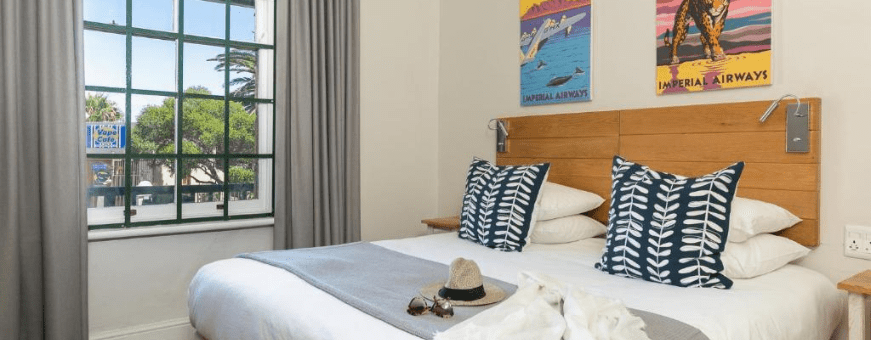 ZA, Camps Bay, Stone Cottages