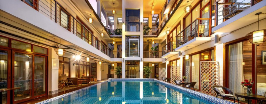 CN, Maosao Inn, zwembad
