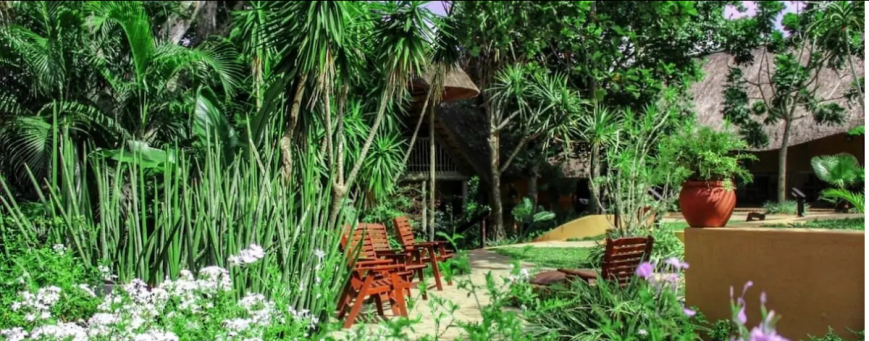 ZA, St Lucia, Amazulu Lodge