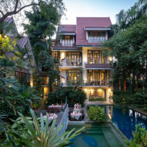 Ariyasom Villa, Bangkok, Thailand