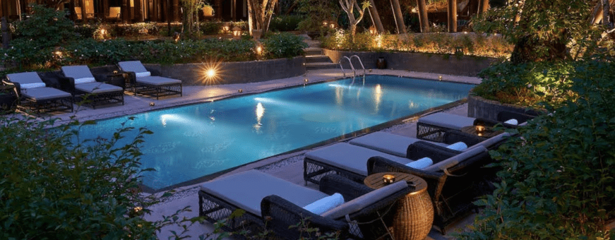 VN, Hue, Ancient Garden Houses, zwembad