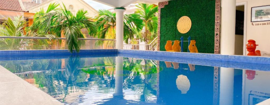 VN, Hué, Thanh Lich Hotel, zwembad