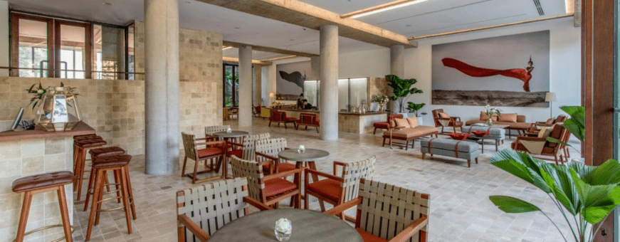 KH, Phnom Phenh, Penh House lounge