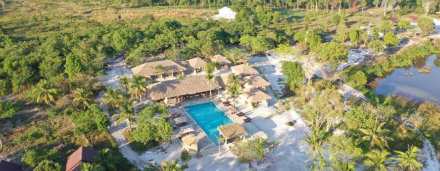 KH, Koh Rong, Beachwalk, uitzicht