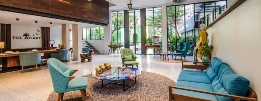 KH, Siem Reap, The Aviary, lobby