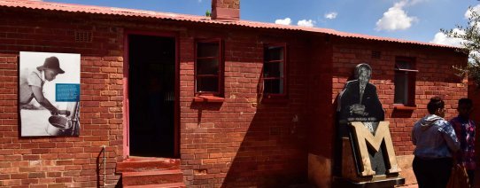 ZA, Johannesburg, Mandela House, Fl (1).jpg